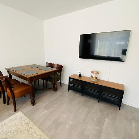 Sehr Schoenes Haus Mit Terasse Naehe Duesseldorf Apartment Krefeld Exterior photo
